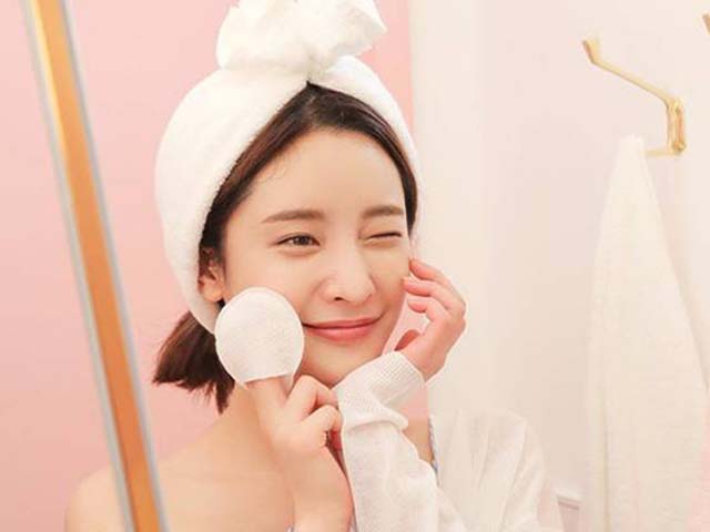 Làm đẹp - Mua kem dưỡng da nhất định phải chọn loại có 5 thành phần này