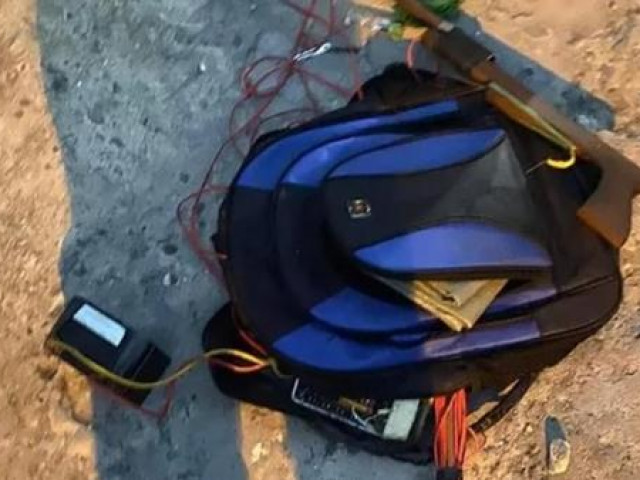 Pháp luật - Người dân vây bắt 2 đối tượng dùng súng xung điện bắn trộm chó