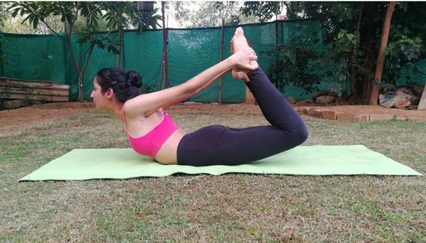 6 yoga poses that give you glowing skin - 2