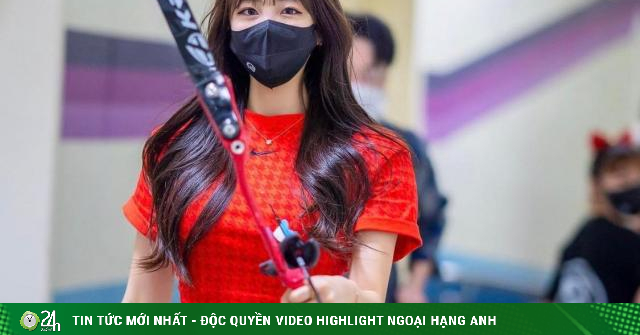“The cheerleader goddess” wears a sexy bow to archery, making millions of people admire-Beauty