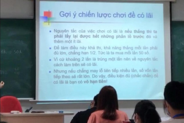 Giảng viên giải thích thế nào về nội dung "Gợi ý chiến lược chơi đề có lãi" trong bài học? - 1