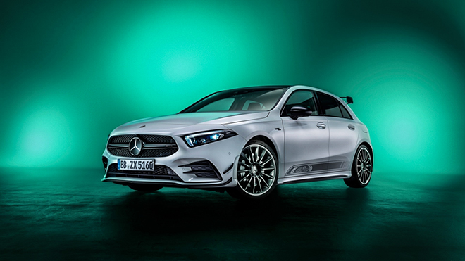 Bộ đôi Mercedes-AMG A 35 và CLA 35 bản kỷ niệm 55 năm trình làng - 1