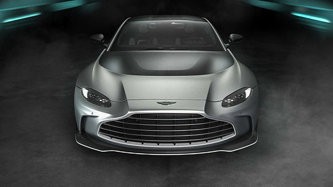 Aston Martin V12 Vantage limited edition supercar launched - 1