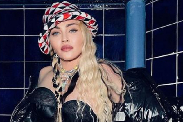 Sự nghiệp của 'Nữ hoàng nhạc Pop' Madonna và sở thích yêu phi công trẻ