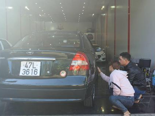 Tư vấn - Với chi phí 600 triệu đồng nên mua ô tô cũ 4 chỗ hay 7 chỗ?