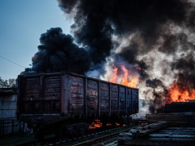 Ngày xung đột thứ 65: Nga - Ukraine ”ăn miếng trả miếng”
