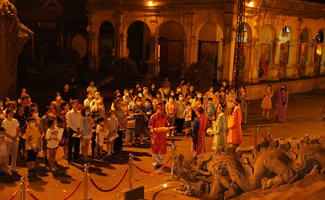 Lộng lẫy “đêm hoàng cung” tại Hoàng Thành Thăng Long - 2