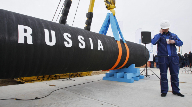Gazprom: Khí đốt Nga vẫn chảy qua Ukraine. Ảnh: AP