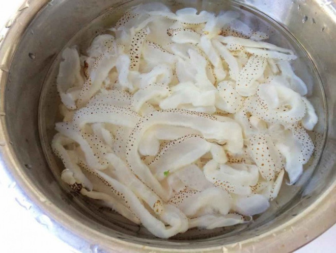 Unique specialty of Nha Trang jellyfish vermicelli, love to eat - 2