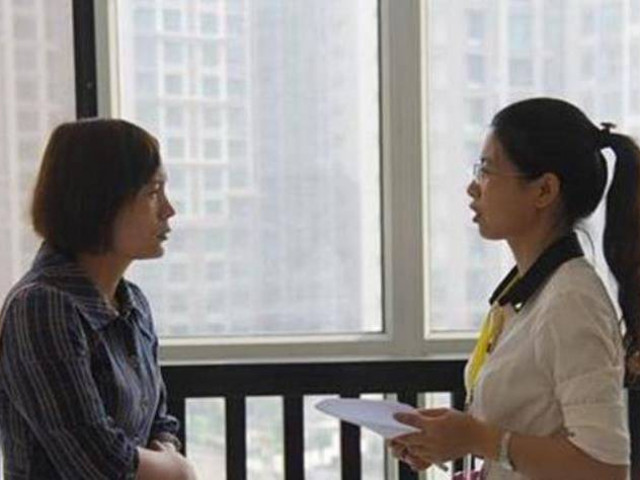 Giáo dục - du học - Bài toán: "Có 3 con khỉ trước mặt và 5 con khỉ sau lưng tôi, hỏi tổng cộng bao nhiêu?", cô giáo gạch đáp án là 8, mẹ nghe giải thích càng BỐC HOẢ