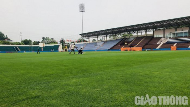 Sân vận động Việt Trì
