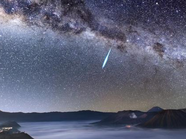 Công nghệ thông tin - Đêm nay, ngắm sao chổi Halley đổ "mưa ánh sáng" xuống Trái Đất