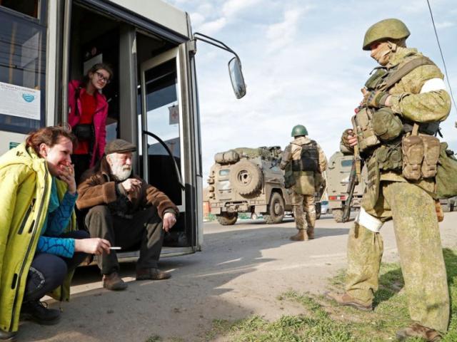 Chỉ huy Azov nói lý do đưa dân thường trốn trong hầm ngầm Azovstal, Mariupol báo ”tin tốt”