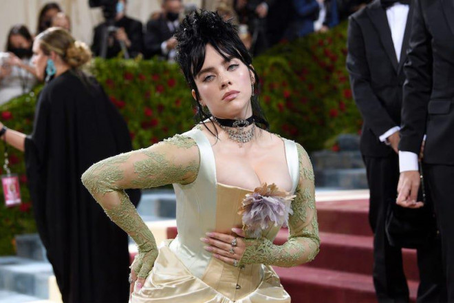 Met Gala 2022: A series of stars "booze"  red carpet, overwhelmed by luxurious outfits - 4