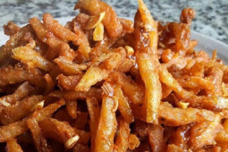 Ẩm thực - Rán cá loại nhỏ chỉ cần thêm vài thứ cá sẽ vàng giòn lại không vỡ nát