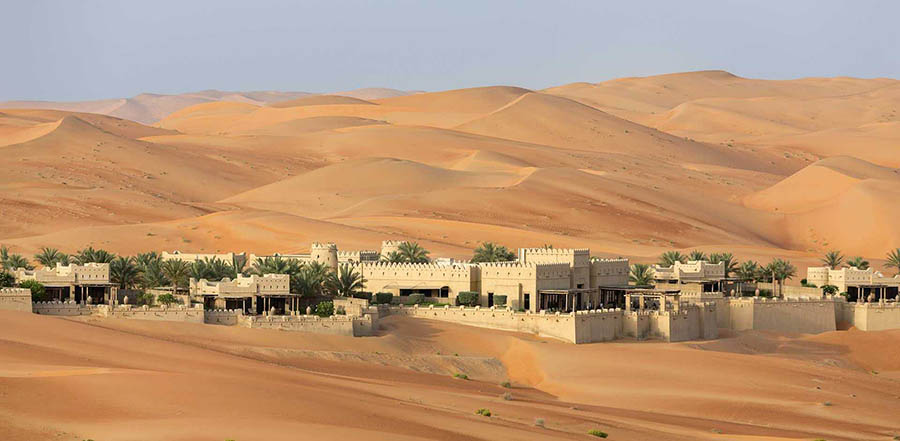 9 picturesque oases, located in the middle of the desert but still lush throughout 4 seasons - 5