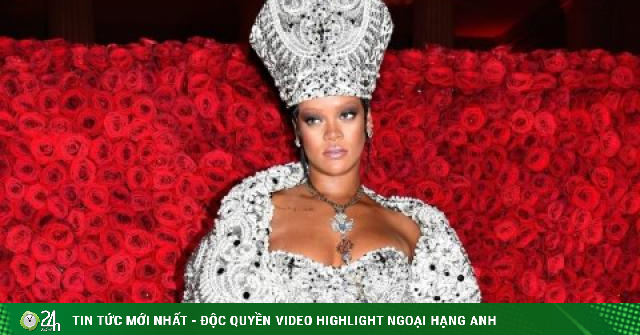 Rihanna’s Best Looks at the Met Gala-Fashion Trends