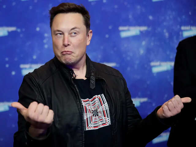 Hết mua Twitter, Elon Musk tuyên bố mua Coca Cola để thêm chất cấm