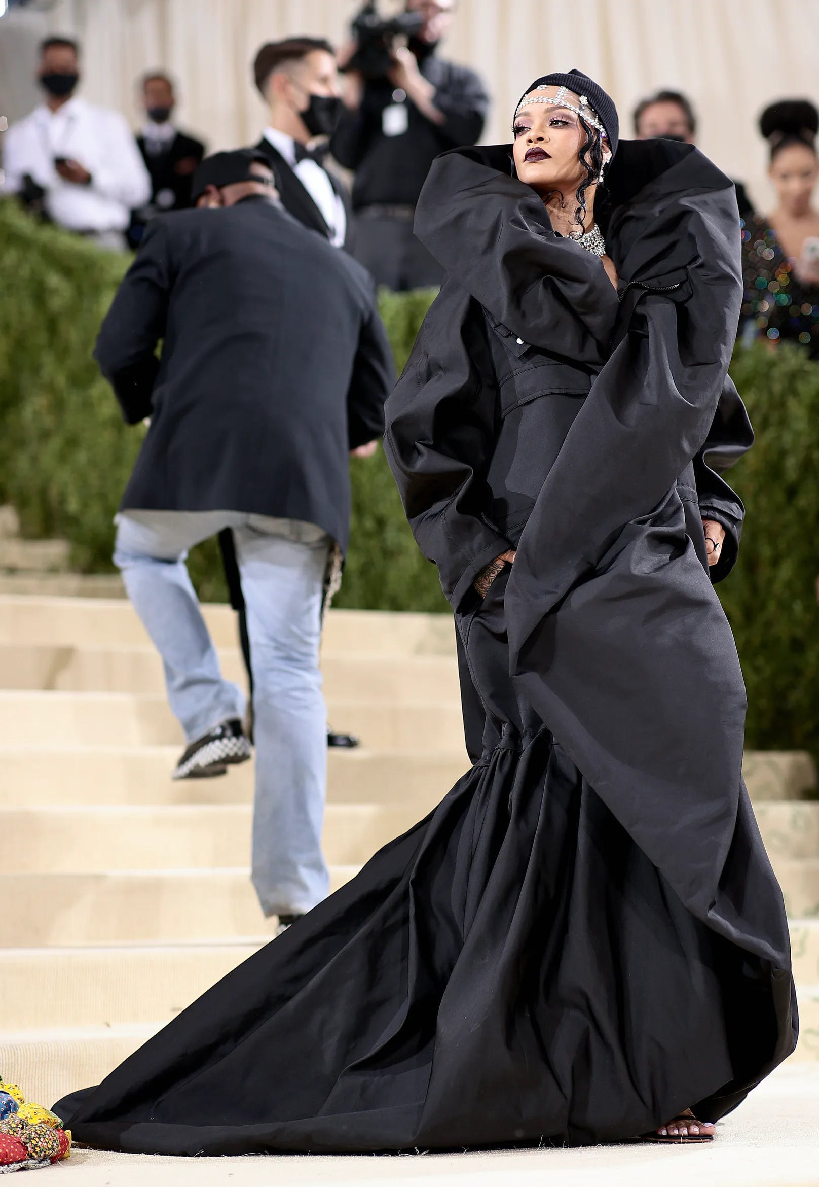 Rihanna's Best Looks at the Met Gala - 7