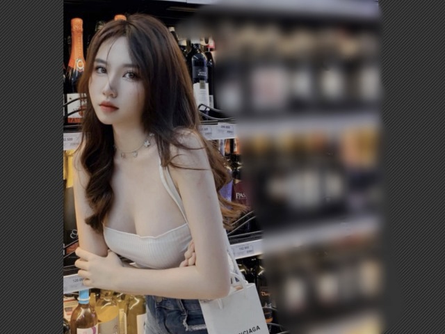 Dressed casually to go to the supermarket, pretty girl Quy Nhon suddenly became famous on social media - 3