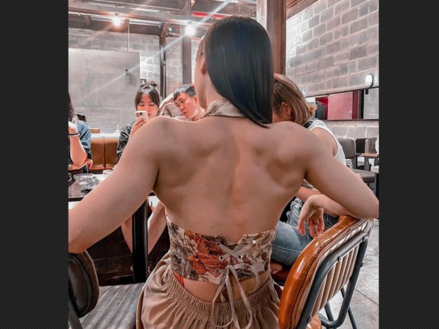 Làm đẹp - Gymer Buôn Ma Thuột khiến người nhìn vừa sợ vừa mê vì body "đá tảng"