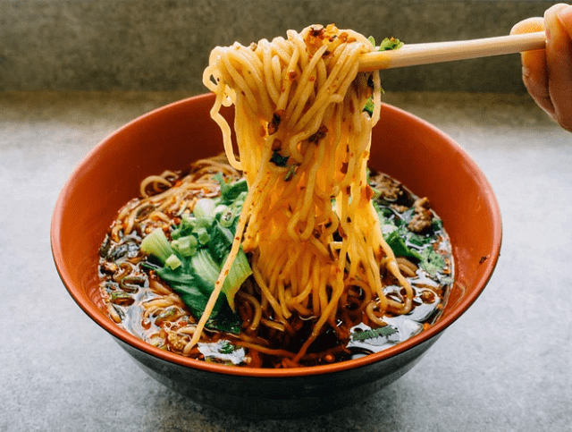 7 most famous noodle dishes in China, must try when coming to this country - 7