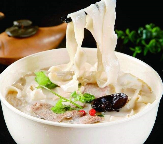 7 most famous noodle dishes in China, must try when coming to this country - 4
