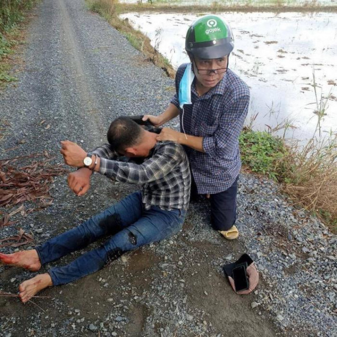 Đối tượng bị truy nã thời điểm bị cảnh sát bắt giữ.