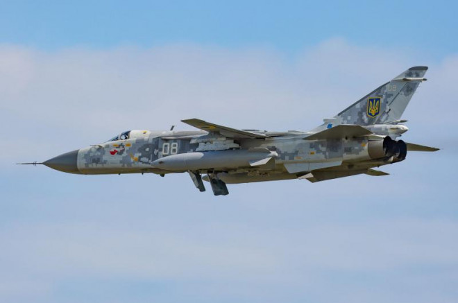 Nga hạ 600 lính Ukraine trong đêm, bắn rơi Su-24 trên đảo Rắn - 1