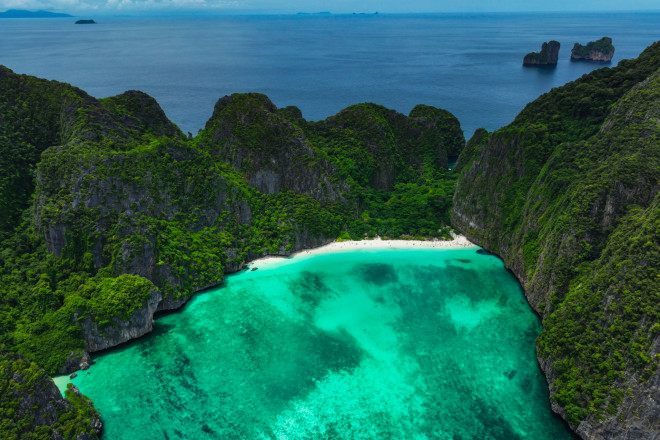 Visit Maya Bay after 3 years of closure, the photos are extremely beautiful without editing - 4
