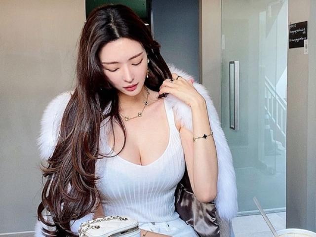 Làm đẹp - Nữ doanh nhân khiến đối tác "đứng hình" vì chiều cao 1m80, dáng người "hồ lô"