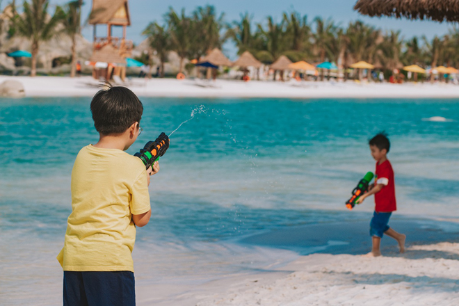 Trải nghiệm trọn vẹn kỳ nghỉ lễ “rực rỡ” tại Tổ hợp Biển tạo sóng nhân tạo lớn nhất thế giới - 5