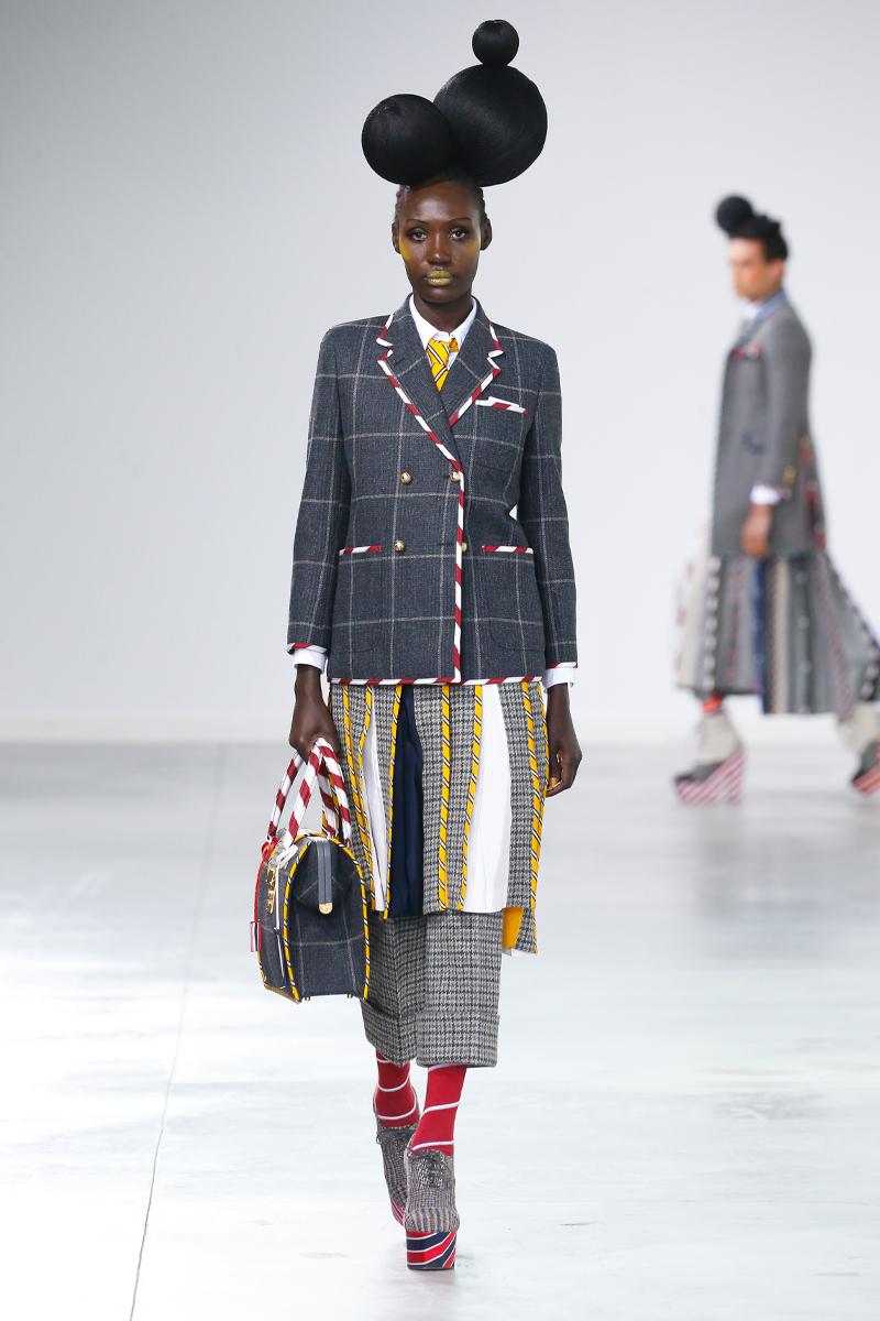 Thom Browne combines classic vestons with children's toys in a new collection - 4