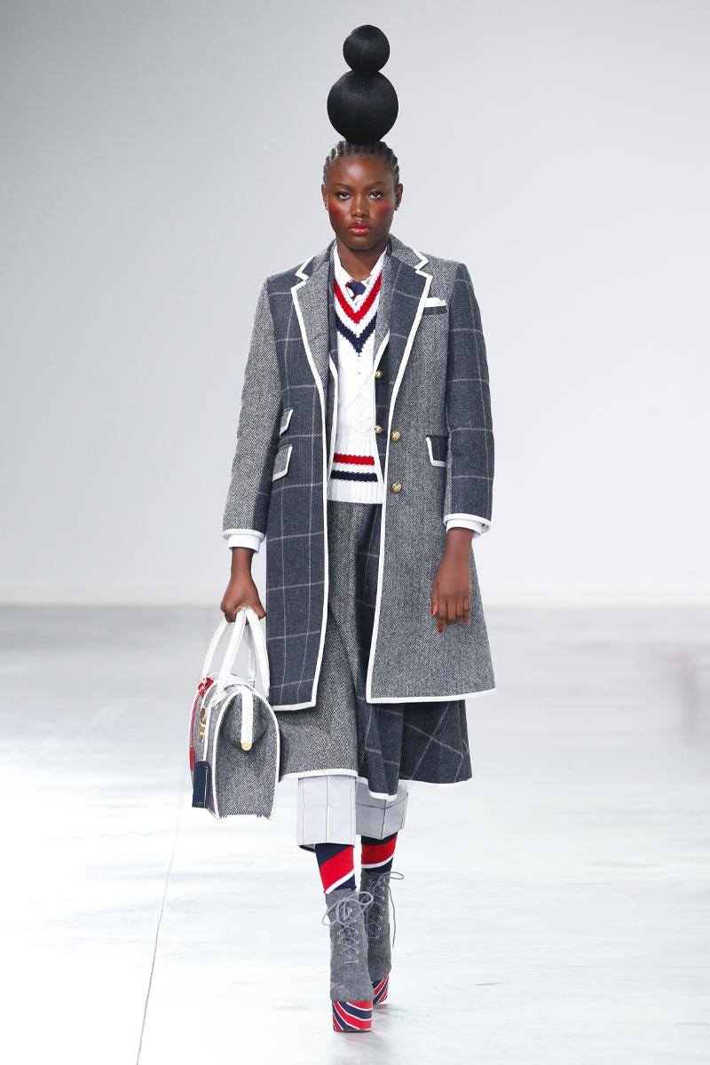 Thom Browne combines classic vestons with children's toys in a new collection - 9