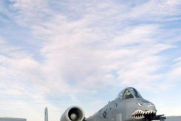 Thế giới - Trách nhiệm nặng nề của F-35 sau khi cường kích huyền thoại "Thần sấm" A-10 Thunderbolt II về hưu