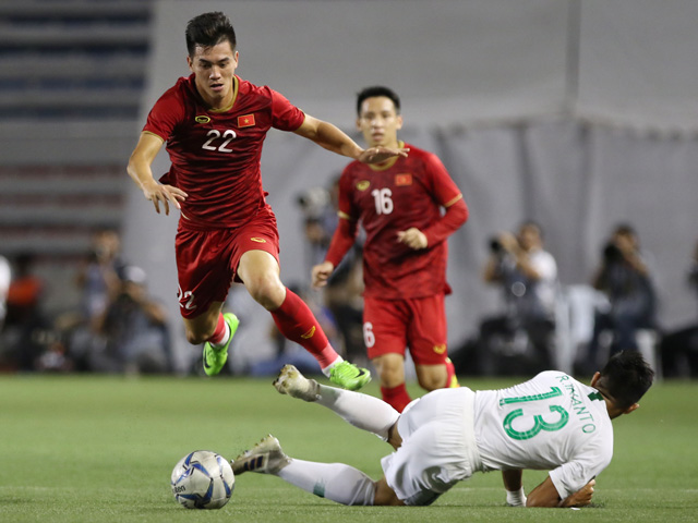 Trực tiếp bóng đá U23 Việt Nam - U23 Indonesia: HLV Park Hang Seo thận trọng (SEA Games 31)
