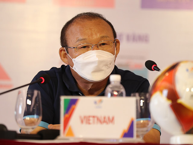 Trực tiếp họp báo U23 Việt Nam - U23 Indonesia: Thầy Park chia sẻ ra sao trận đầu?