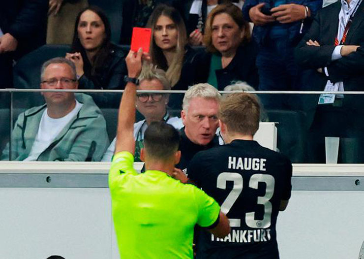 David Moyes không quá ân hận về hành động của mình trong buổi họp báo