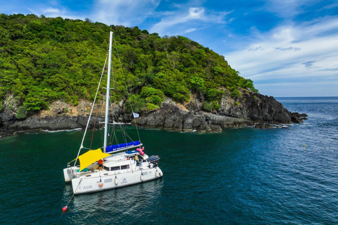 Scuba diving to see the coral in Phuket is so beautiful that you don't want to go ashore - 13