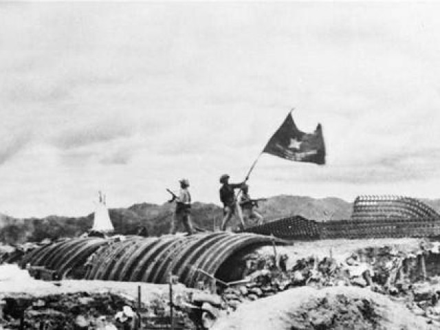 Tin tức trong ngày - Khối thuốc nổ một tấn trên đồi A1: Chuyện giờ mới kể