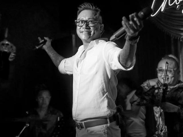 Giải trí - Sau gần 2 năm tuyên bố giải nghệ, cuộc sống của Tuấn Hưng giờ thế nào?