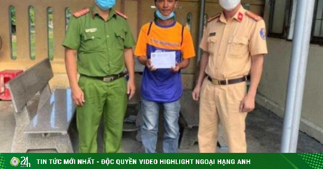 News of the past 24 hours: The man walked 15 days from Ho Chi Minh City to Quang Binh