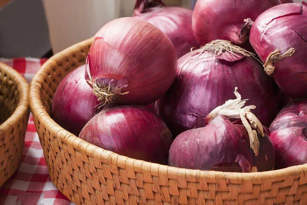 6 reasons why the French, Indians, and Greeks always have onions in their meals - 5