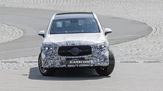 The new generation Mercedes-Benz GLC was caught on the test track - 3