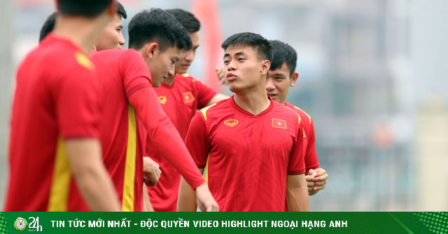 Mr. Park let Vietnam U23 practice at noon after the victory against U23 Indonesia