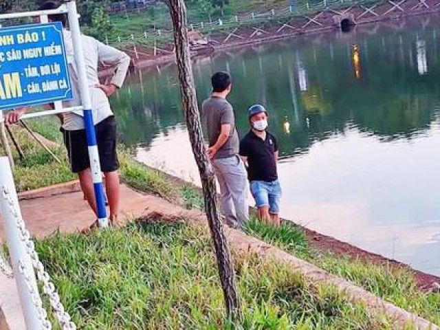 Tin tức trong ngày - Người dân phát hiện thi thể người đàn ông trong hồ nước công viên