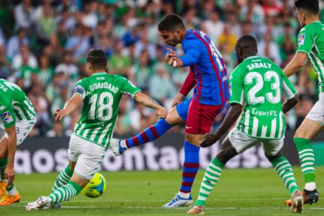 Trực tiếp bóng đá Betis - Barcelona: Vỡ òa niềm vui (Vòng 35 La Liga) (Hết giờ)