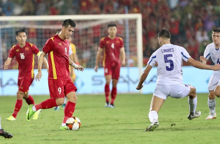 Bị U23 Philippines cầm chân, U23 Việt Nam chưa thể vươn lên ngôi đầu bảng