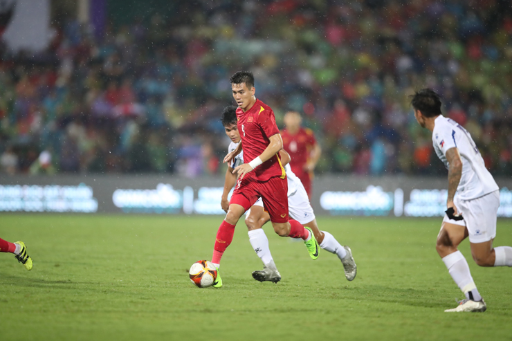 Trực tiếp bóng đá U23 Việt Nam - U23 Philippines: Chưa có bàn thắng (SEA Games 31) - 10