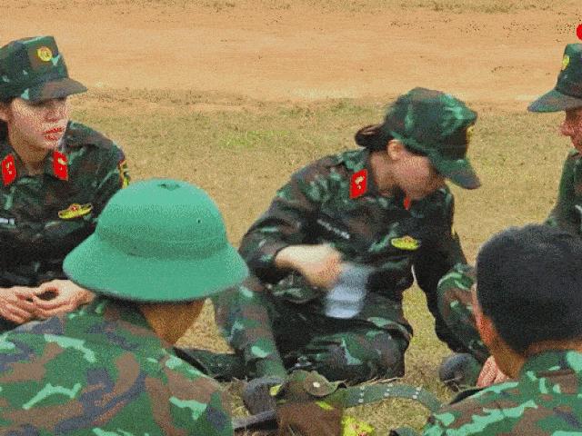 Giải trí - Hòa Minzy lên tiếng sau khoảnh khắc gây tranh cãi trong "Sao nhập ngũ"